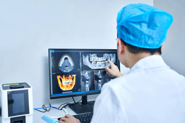 Best Cracked Tooth Emergency Dentist  in Winchester, OH
