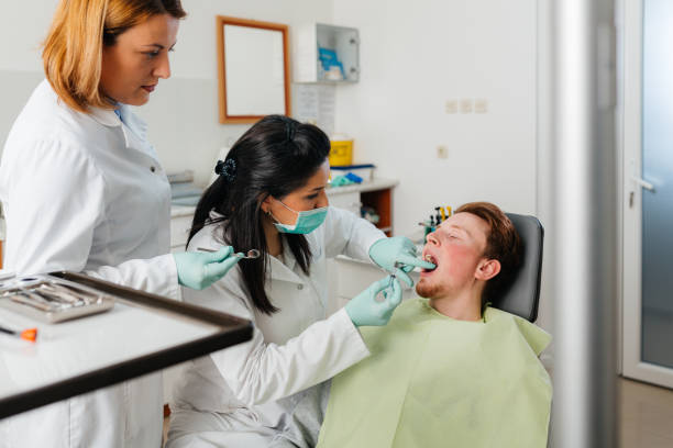 Best Dentist for Tooth Abscess  in Winchester, OH